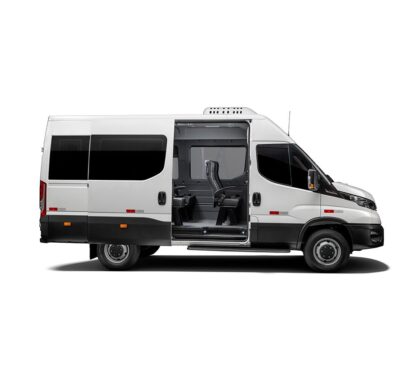 MICRO-ÔNIBUS IVECO DAILY 50-180 22 LUGARES - Image 2